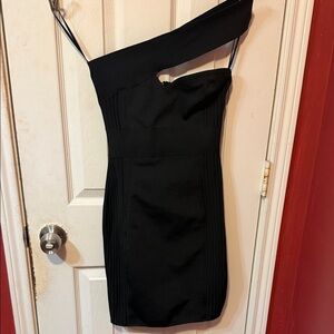 Missguided Black One-Shoulder Dress